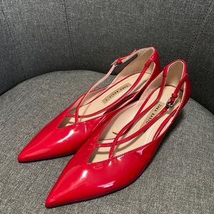 NWOT Zara criss cross red kitten heels - size 6